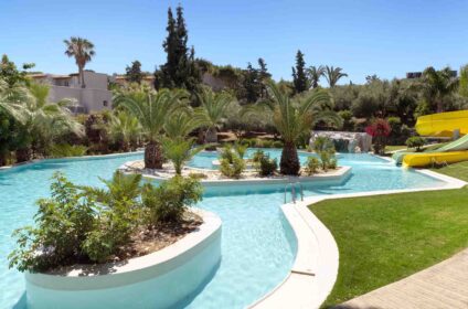 OUT OF THE BLUE RESORT (EXCLUSIVE RETREAT)