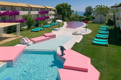 OUT OF THE BLUE RESORT (EXCLUSIVE RETREAT)