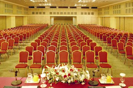 OUT OF THE BLUE RESORT (EXCLUSIVE RETREAT)