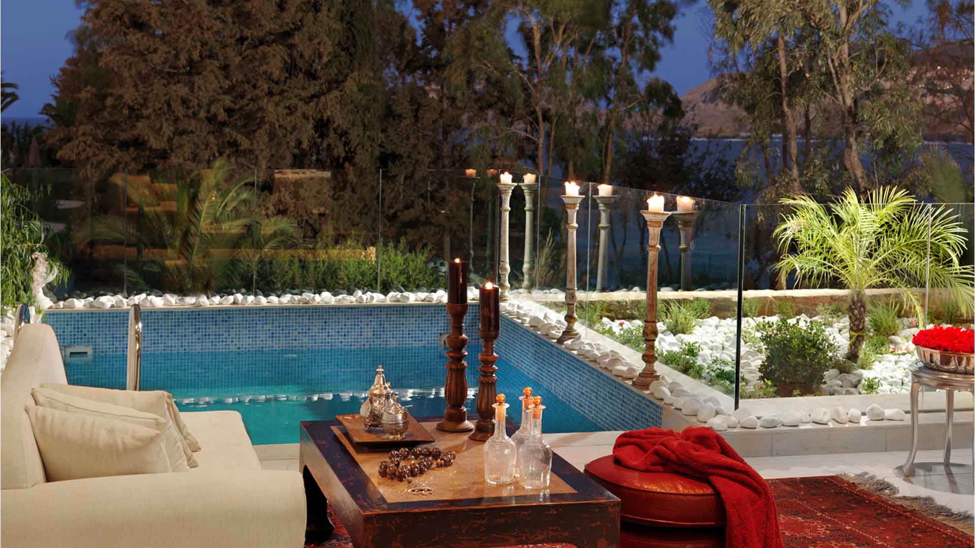 OUT OF THE BLUE RESORT (EXCLUSIVE RETREAT)