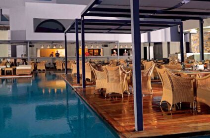 OUT OF THE BLUE RESORT (EXCLUSIVE RETREAT)