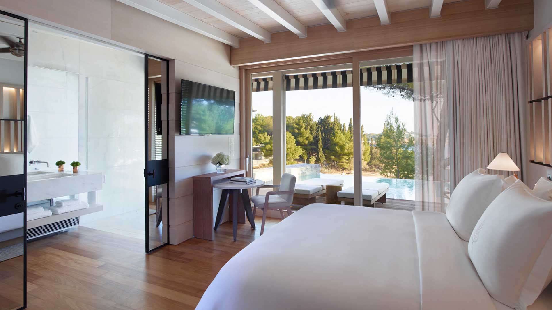 FOUR SEASONS ASTIR PALACE HOTEL