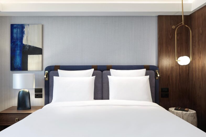 ATHENS CAPITAL MGALLERY COLLECTION