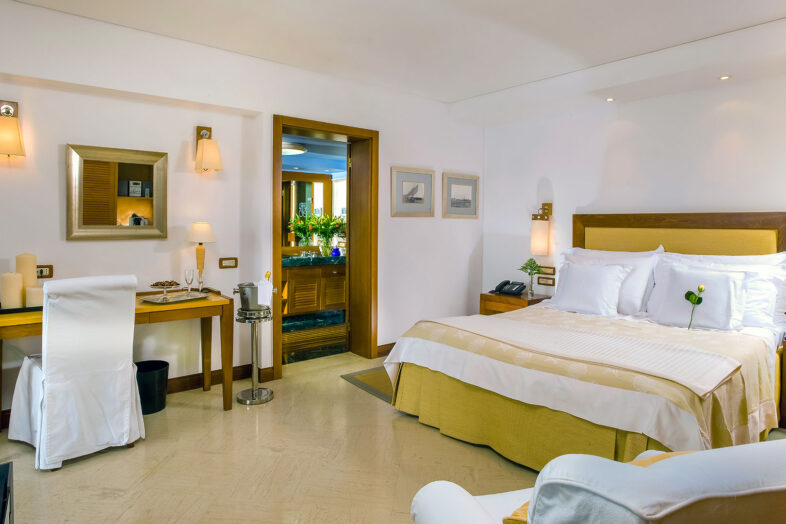 ELOUNDA BEACH RESORT & VILLAS