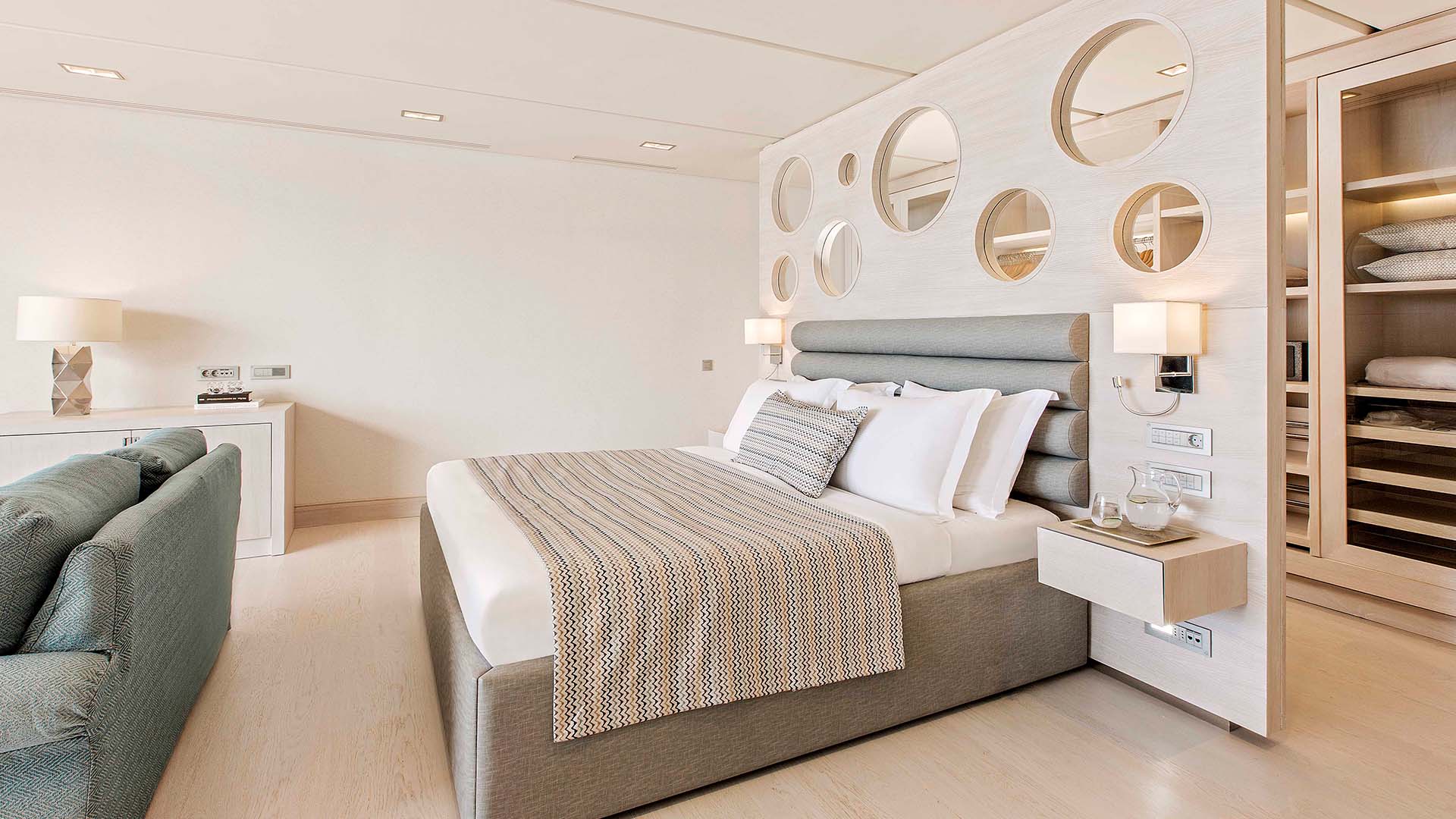 ELOUNDA BEACH RESORT & VILLAS