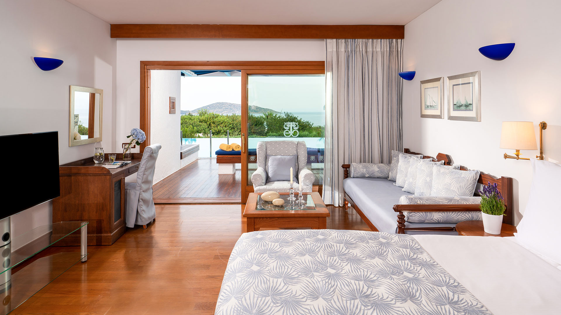 ELOUNDA BEACH RESORT & VILLAS