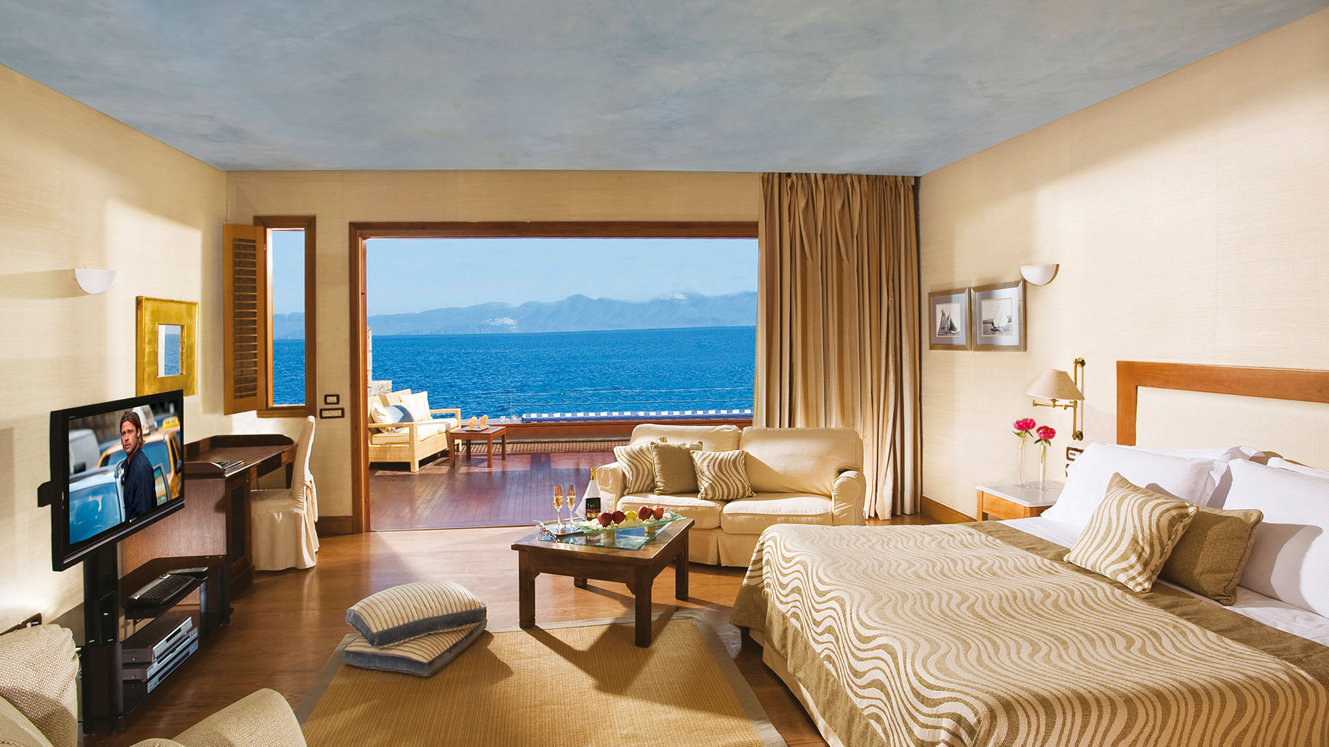 ELOUNDA BEACH RESORT & VILLAS