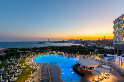 NISSIBLU BEACH RESORT