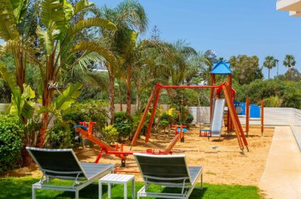 NISSIBLU BEACH RESORT