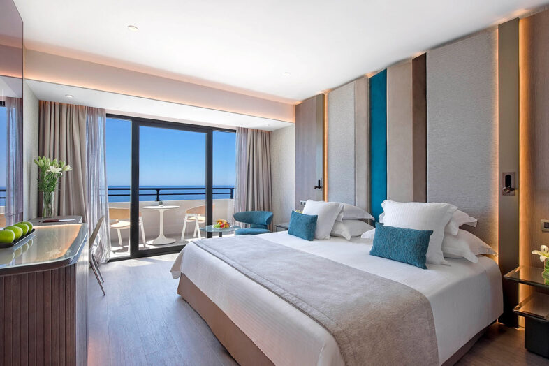 AMATHUS BEACH CYPRUS