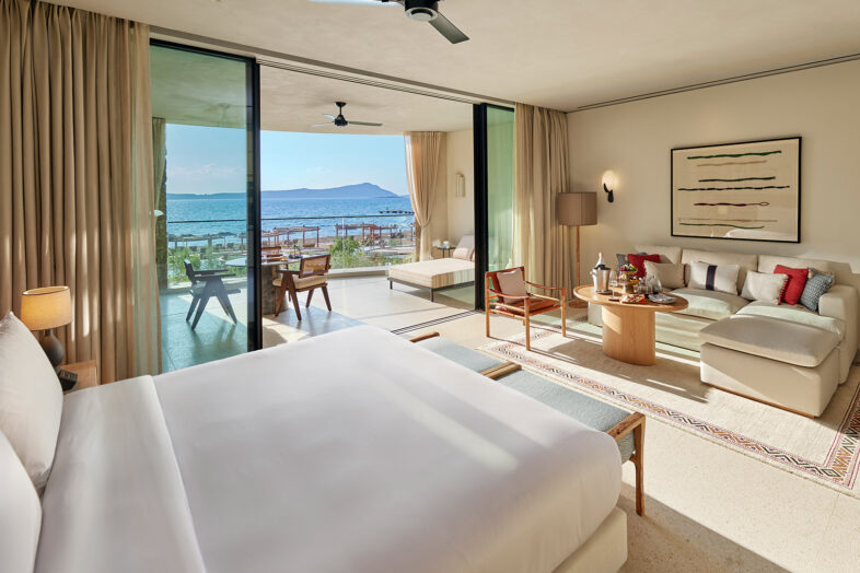 COSTA NAVARINO MANDARIN ORIENTAL