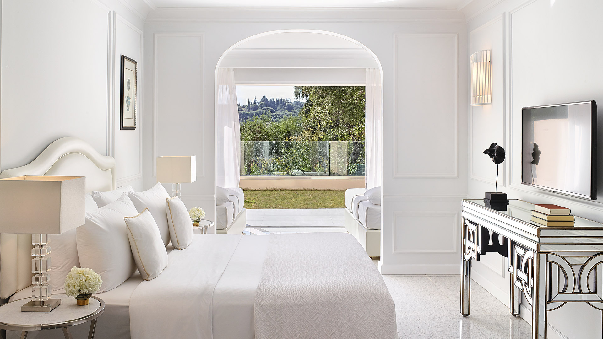 CORFU IMPERIAL A GRECOTEL RESORT TO LIVE AT KOMMENO PENINSULA