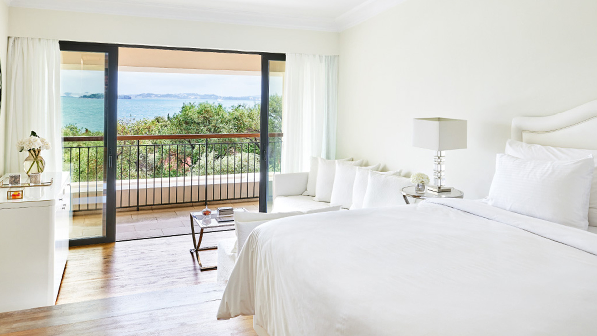 CORFU IMPERIAL A GRECOTEL RESORT TO LIVE AT KOMMENO PENINSULA