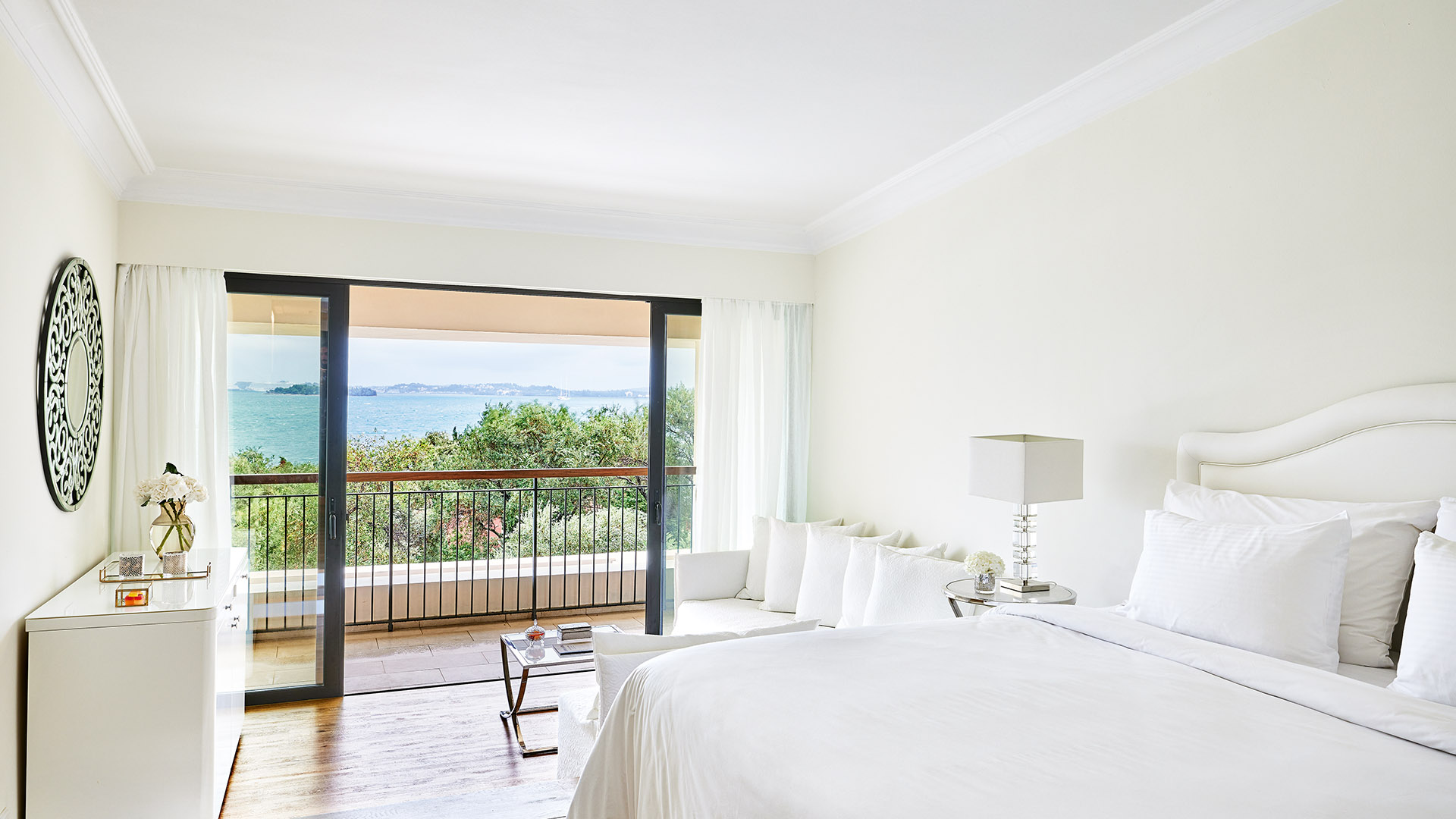 CORFU IMPERIAL A GRECOTEL RESORT TO LIVE AT KOMMENO PENINSULA