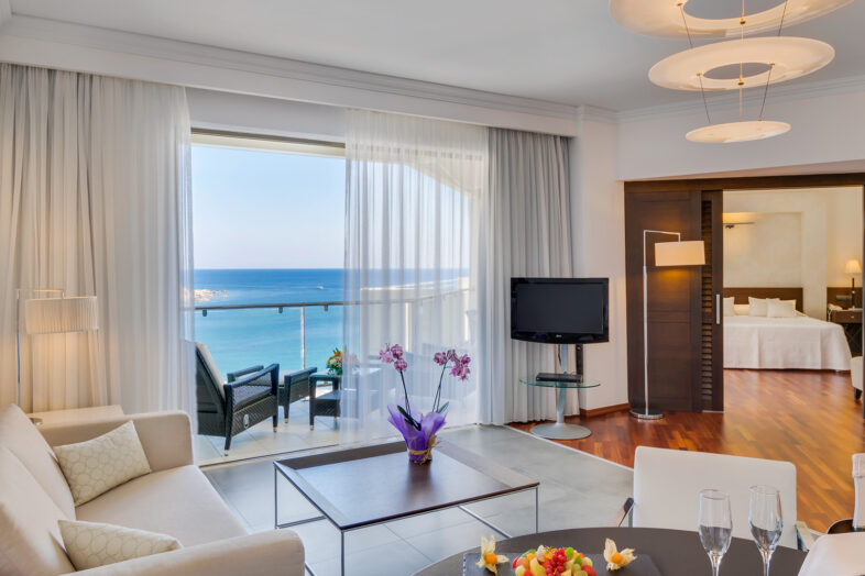 ELYSIUM RESORT & SPA