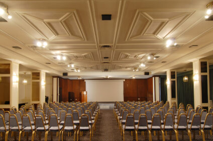 AQUILA RITHYMNA BEACH