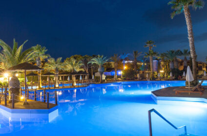 AQUILA RITHYMNA BEACH