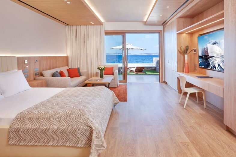 GRAND RESORT LAGONISSI