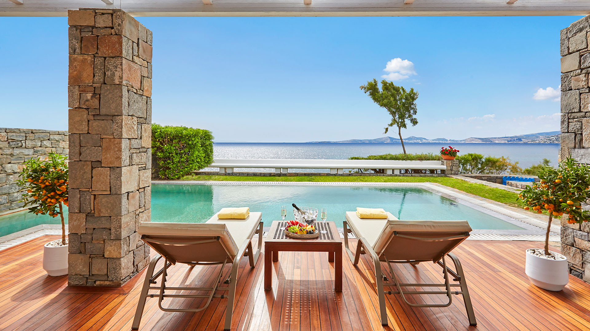 GRAND RESORT LAGONISSI