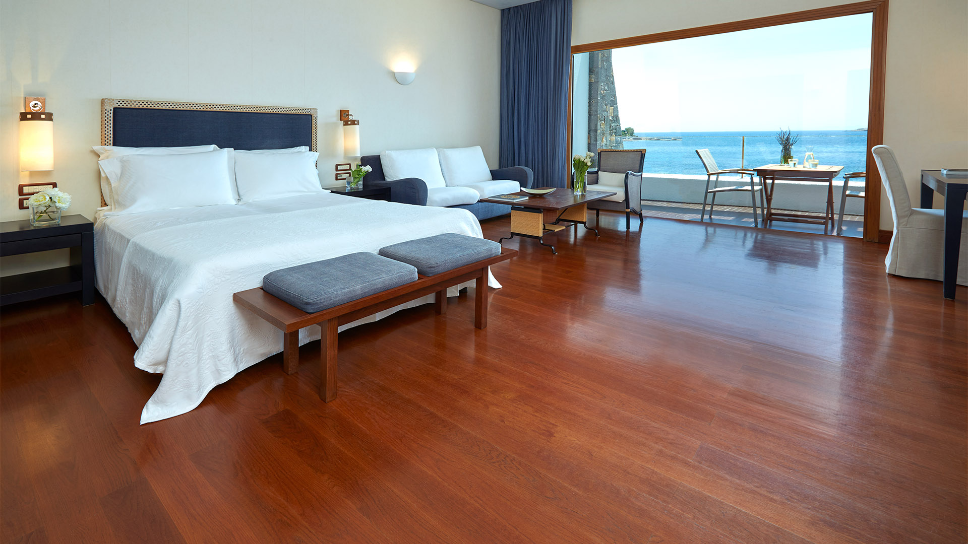 GRAND RESORT LAGONISSI