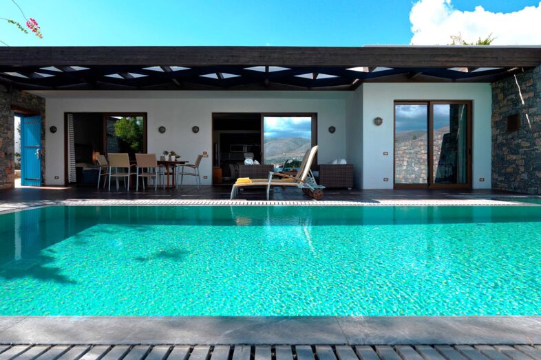 GRAND RESORT LAGONISSI