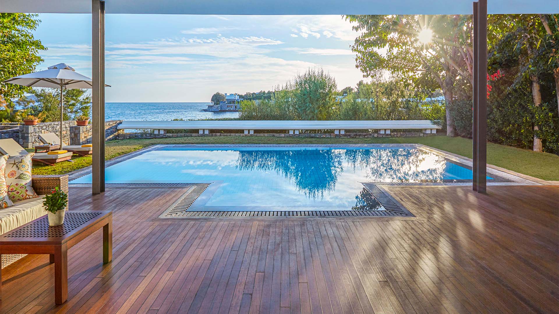 GRAND RESORT LAGONISSI