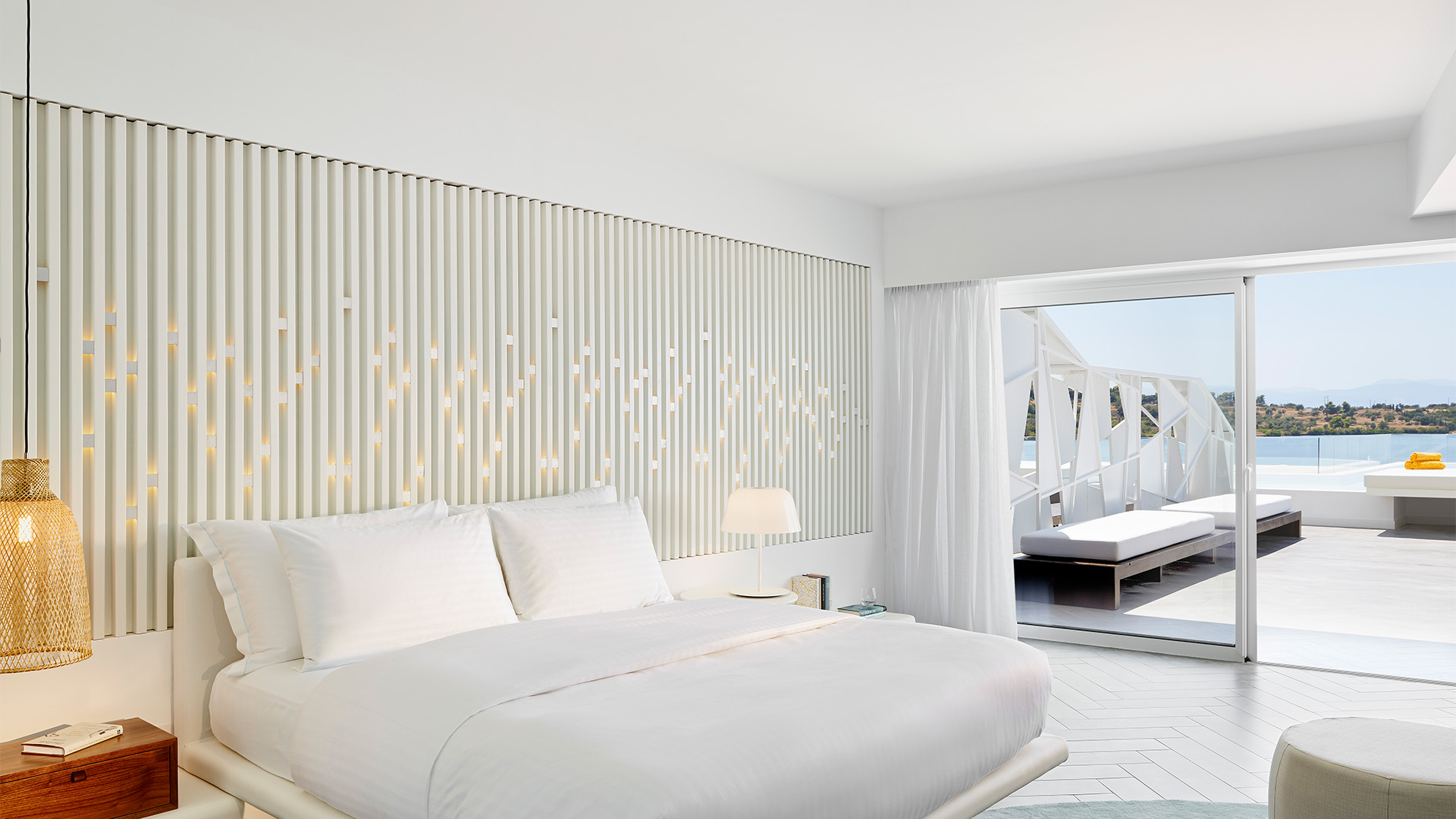 NIKKI BEACH RESORT & SPA