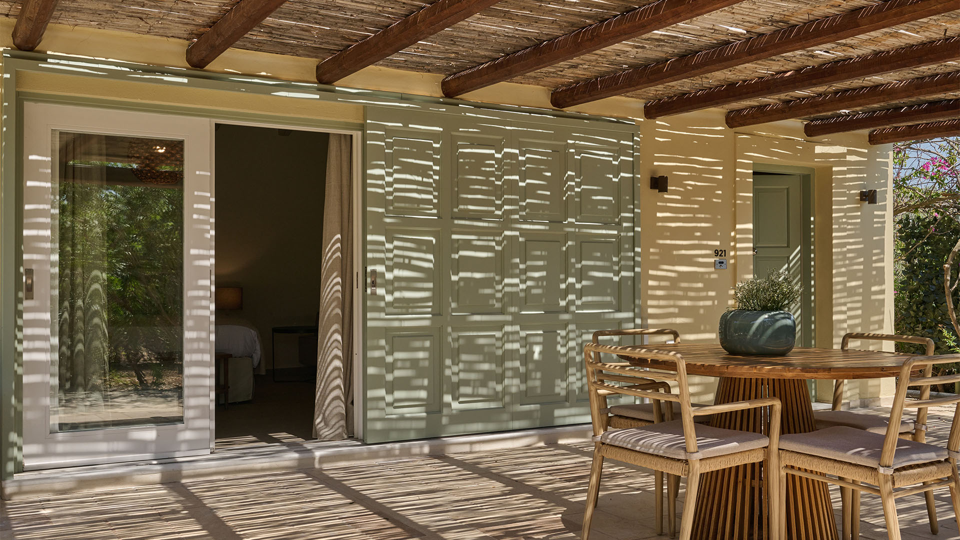 NIKKI BEACH RESORT & SPA