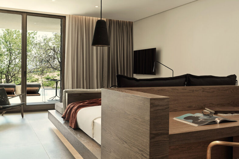 MAGMA RESORT SANTORINI