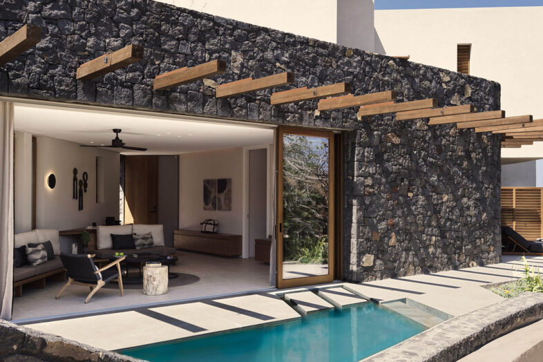 MAGMA RESORT SANTORINI