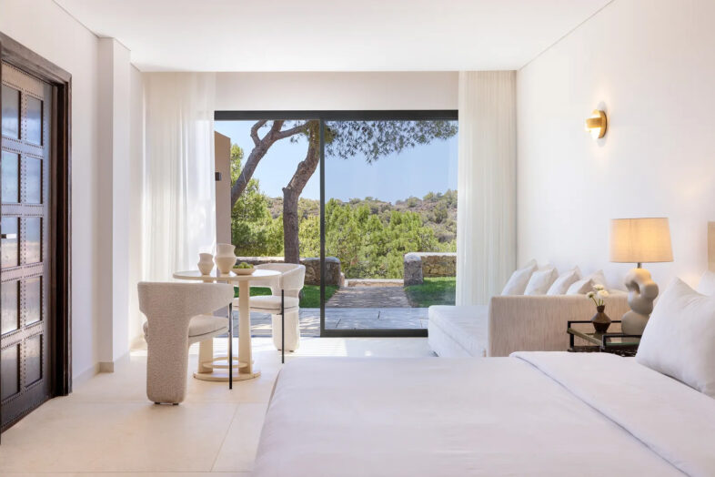 CAPE SOUNIO A GRECOTEL RESORT TO LIVE