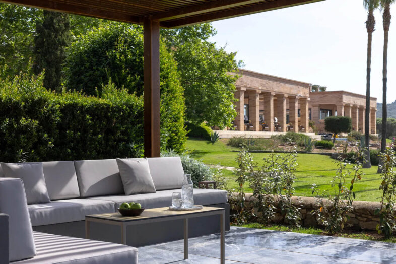 CAPE SOUNIO A GRECOTEL RESORT TO LIVE