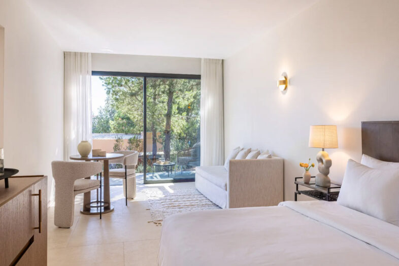 CAPE SOUNIO A GRECOTEL RESORT TO LIVE