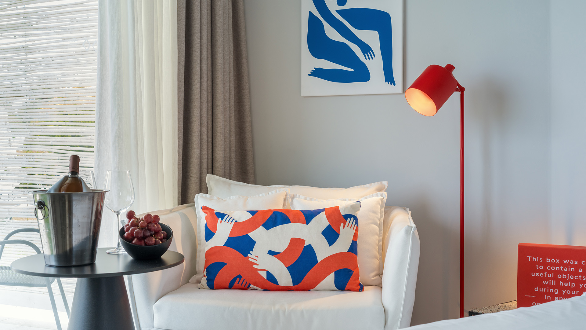 DOMES NORUZ KASSANDRA