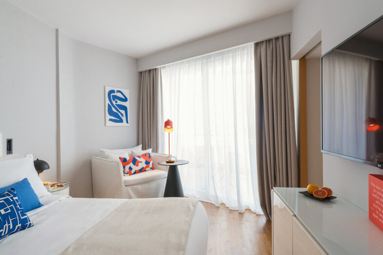 DOMES NORUZ KASSANDRA