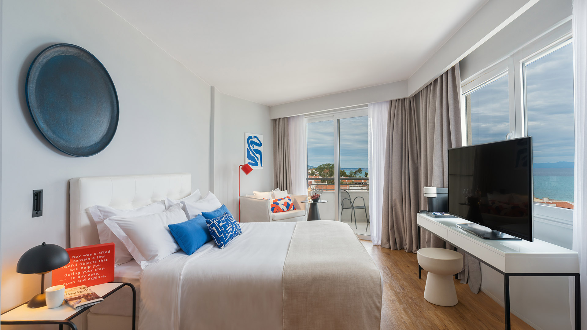 DOMES NORUZ KASSANDRA