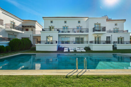 DOMES NORUZ KASSANDRA