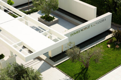 DOMES NORUZ KASSANDRA