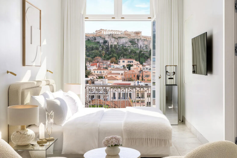 THE DOLLI AT ACROPOLIS A HOTEL TO LIVE