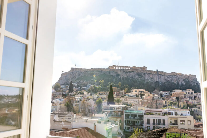 THE DOLLI AT ACROPOLIS A HOTEL TO LIVE