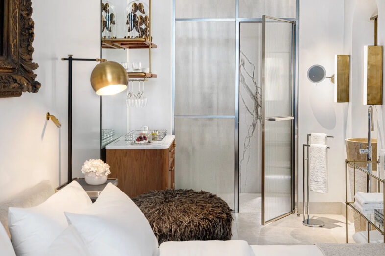 THE DOLLI AT ACROPOLIS A HOTEL TO LIVE