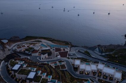 SANTO MINE OIA SUITES
