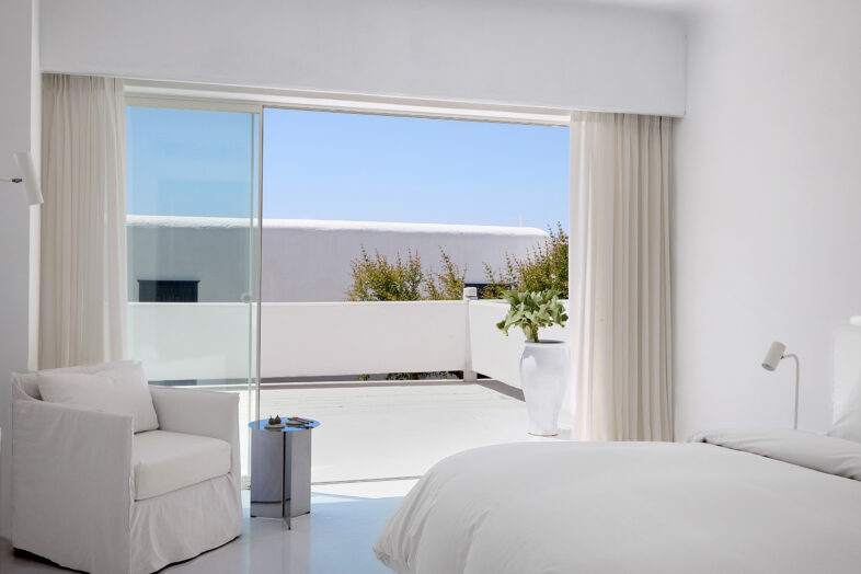 MYKONOS BLU A GRECOTEL RESORT TO LIVE