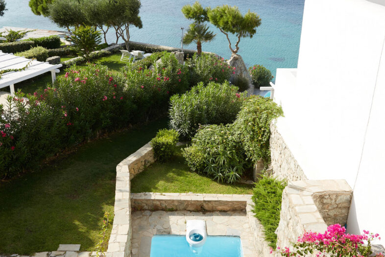 MYKONOS BLU A GRECOTEL RESORT TO LIVE