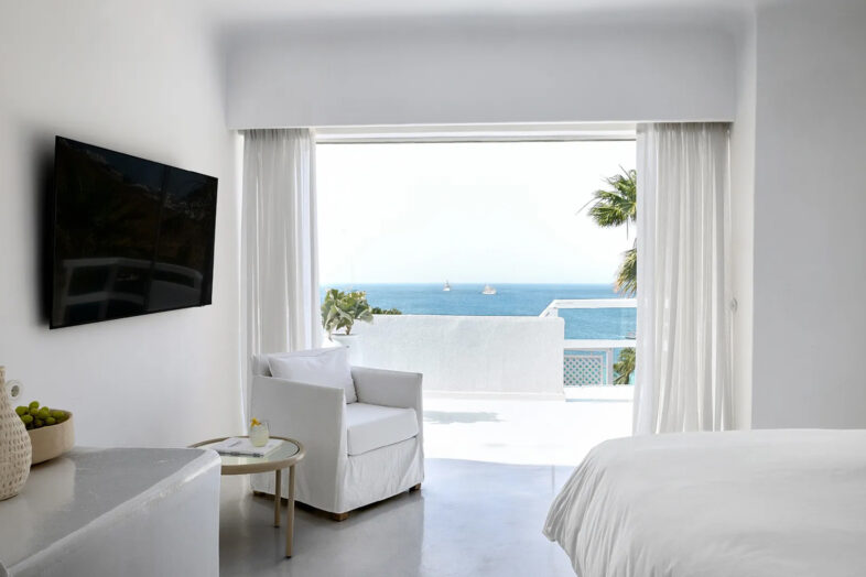 MYKONOS BLU A GRECOTEL RESORT TO LIVE