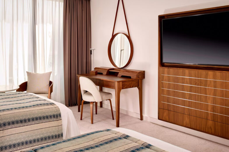 PARKLANE, A LUXURY COLLECTION RESORT & SPA